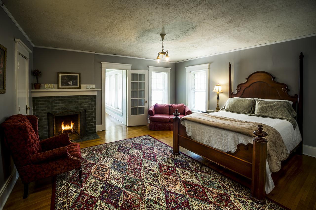 The Rogers House Inn Bed And Breakfast Линкълн Екстериор снимка